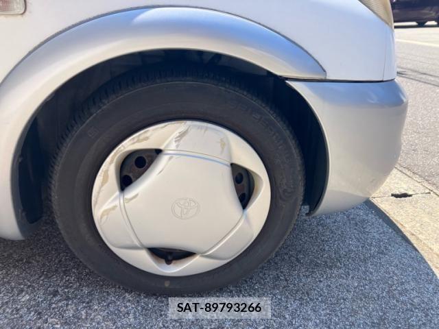 Toyota FUN CARGO 2001-09 8562027-4