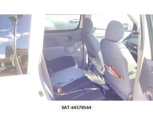 Toyota FUN CARGO 2001-04 8666191-9