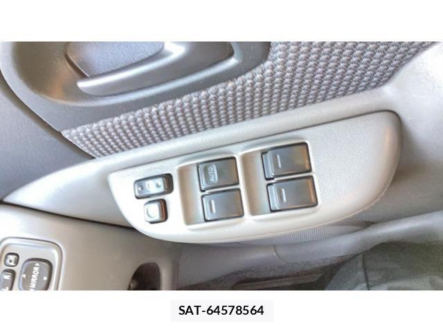 Toyota FUN CARGO 2001-04 8666191-11