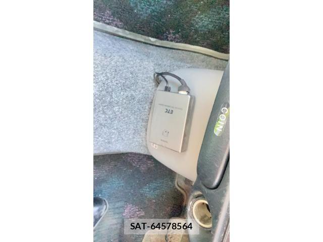 Toyota FUN CARGO 2001-04 8666191-19