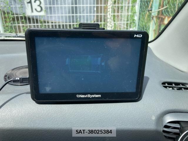 Toyota FUN CARGO 1999-11 8659252-11