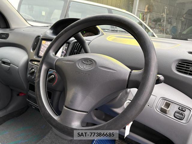 Toyota FUN CARGO 1999-09 8849159-9