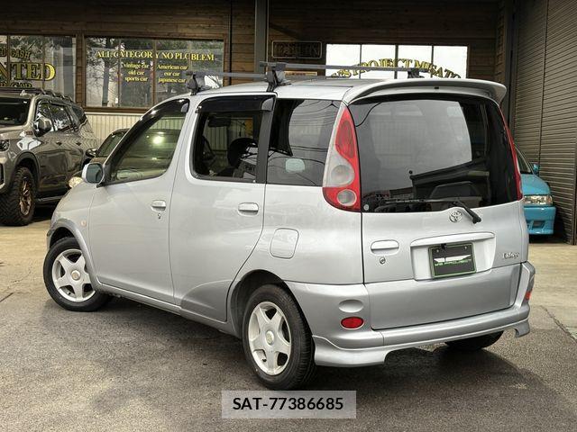 Toyota FUN CARGO 1999-09 8849159-3