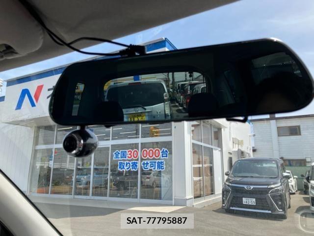 Toyota FUN CARGO 2002-05 7058688-15