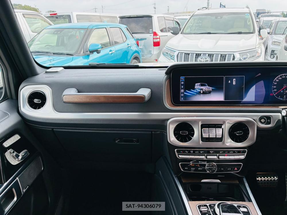 Mercedes Benz G-CLASS 2019-09 8884714-16