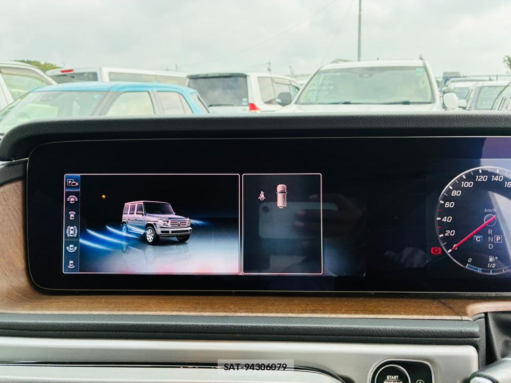 Mercedes Benz G-CLASS 2019-09 8884714-18