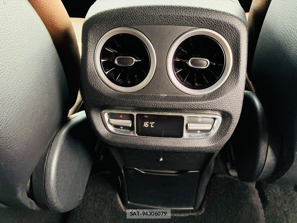 Mercedes Benz G-CLASS 2019-09 8884714-21