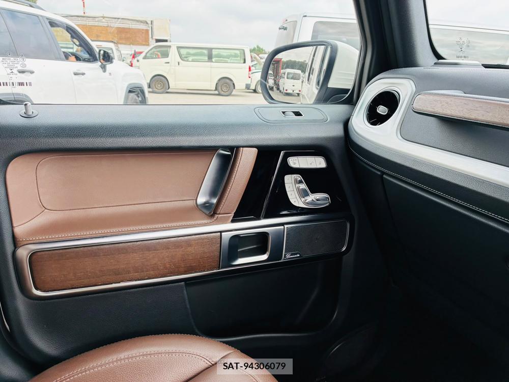 Mercedes Benz G-CLASS 2019-09 8884714-25