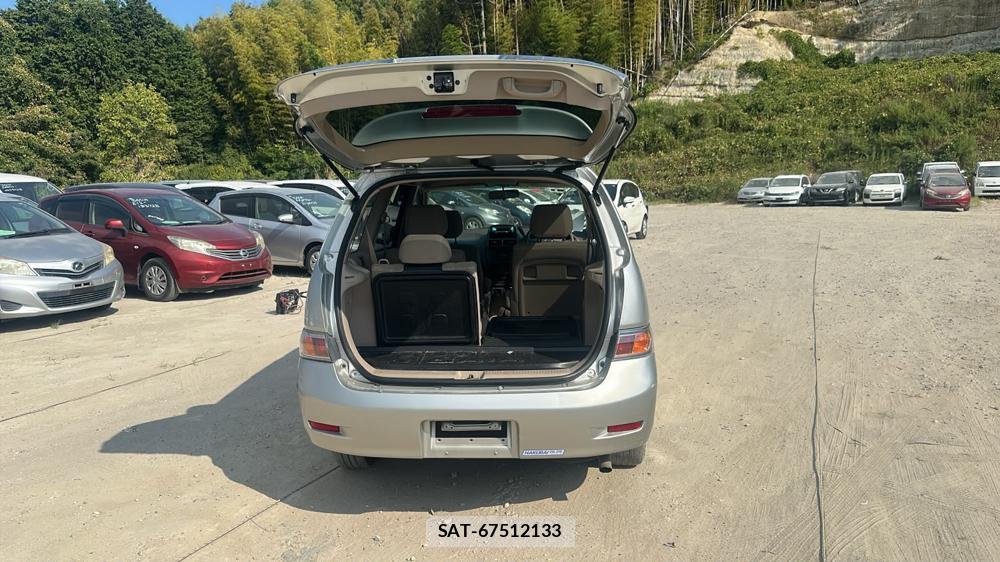 Toyota GAIA 2004 7335633-24