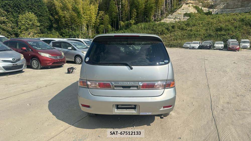 Toyota GAIA 2004 7335633-3