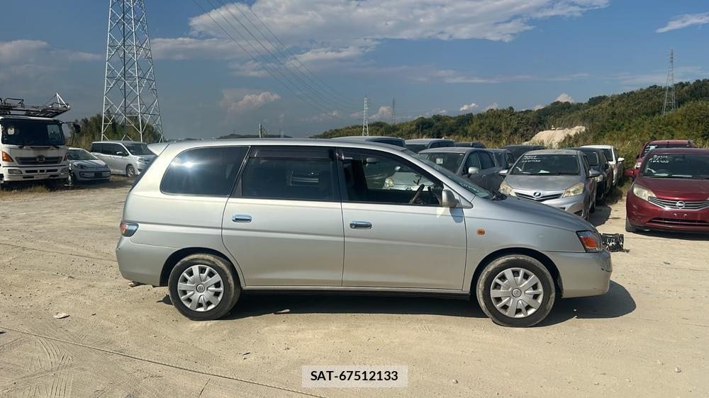 Toyota GAIA 2004 7335633-5