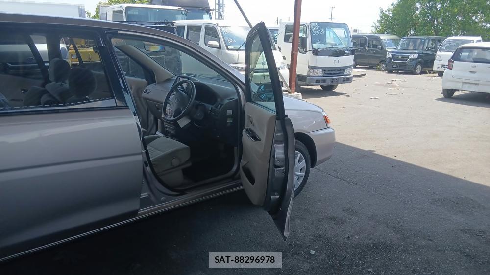Toyota GAIA 2002-05 7683581-11