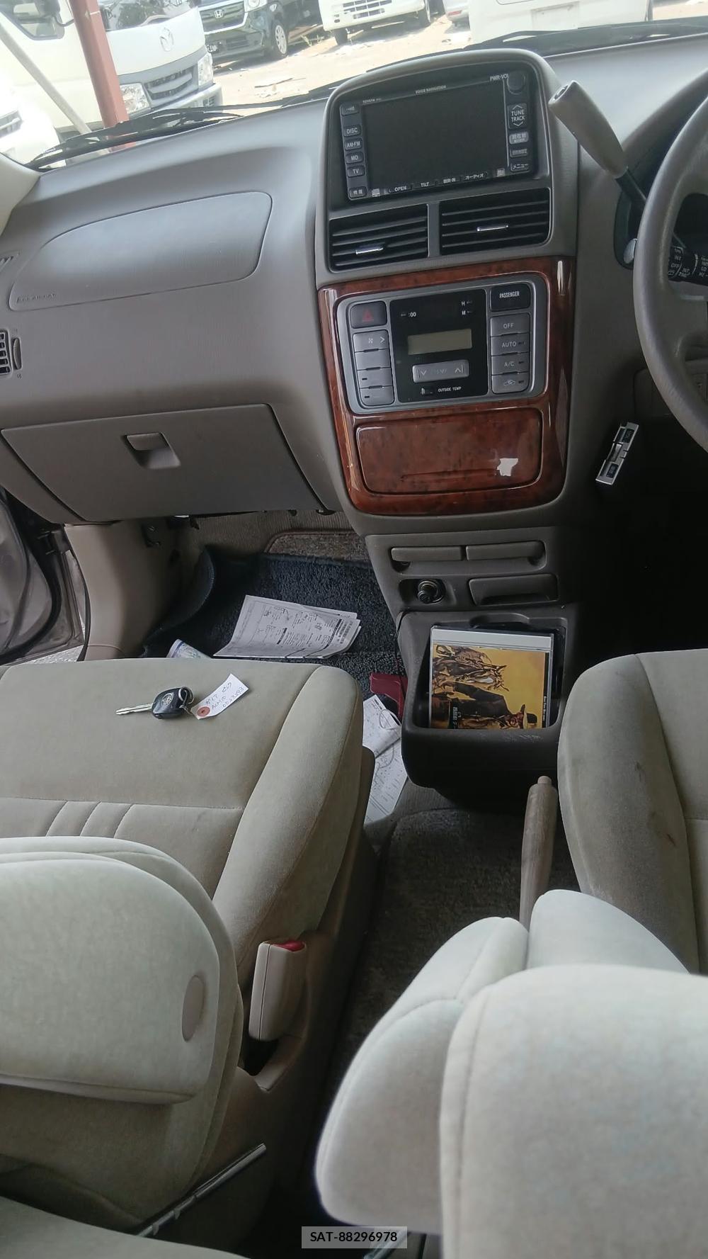 Toyota GAIA 2002-05 7683581-16