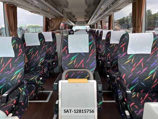 Isuzu GALA 2011-03 1221367-17