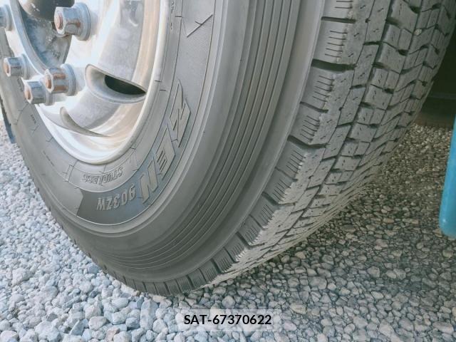 Isuzu GALA 2001-03 695714-12