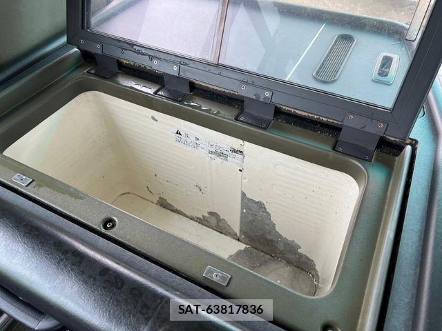 Isuzu GALA 2004-10 1585649-18