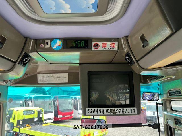 Isuzu GALA 2004-10 1585649-20