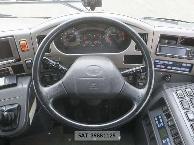 Isuzu GALA 2006-09 4109691-12