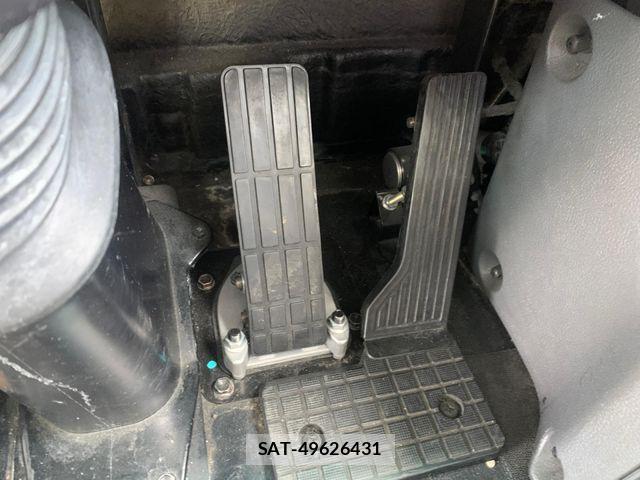 Isuzu GALA 2016-11 7250920-18