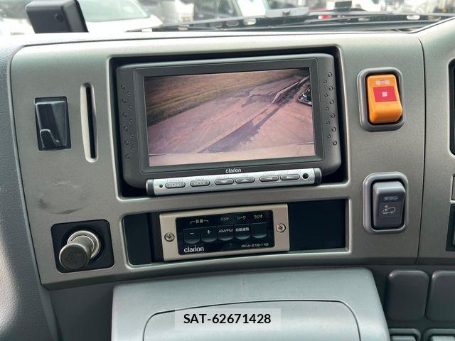 Isuzu GALA 2015-11 7876628-9