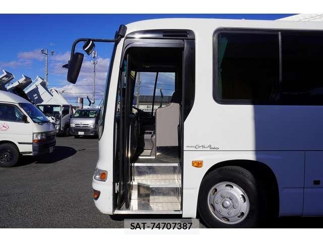 Isuzu GALA 2017-03 6791061-15