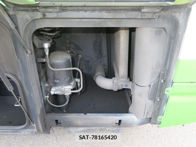 Isuzu GALA 2015-06 6791062-12