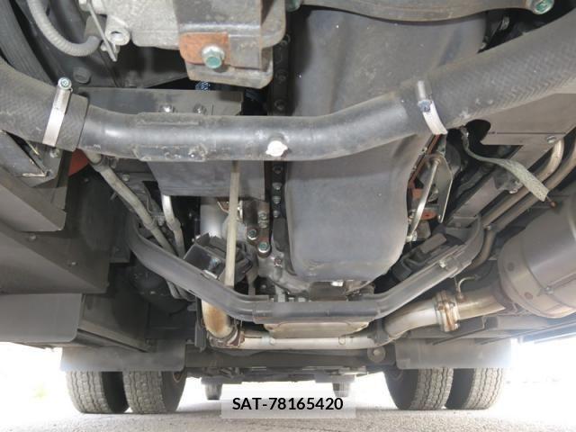 Isuzu GALA 2015-06 6791062-16