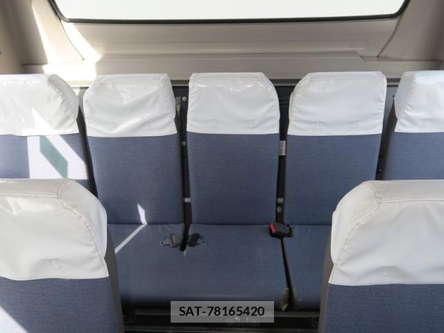 Isuzu GALA 2015-06 6791062-24
