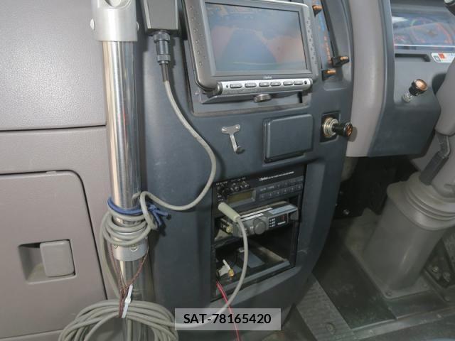 Isuzu GALA 2015-06 6791062-26