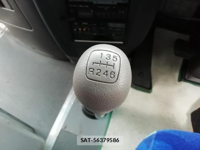 Isuzu GALA 2012-03 6791066-29