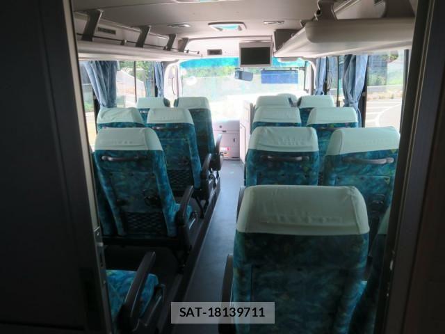 Isuzu GALA 2021-06 7250925-9