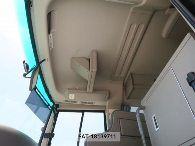 Isuzu GALA 2021-06 7250925-17