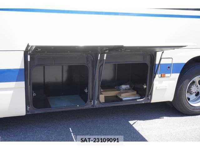 Isuzu GALA 2018-03 7961833-13