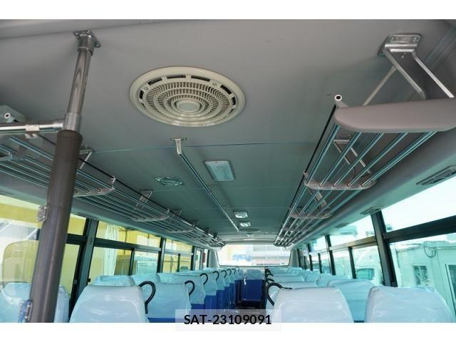 Isuzu GALA 2018-03 7961833-17