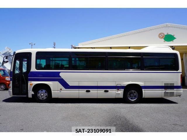 Isuzu GALA 2018-03 7961833-2