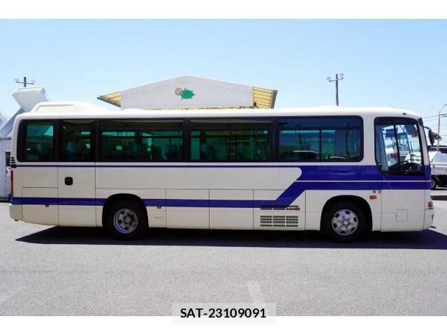 Isuzu GALA 2018-03 7961833-4