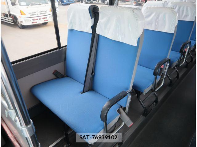 Isuzu GALA 2021-02 8562031-15