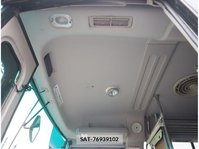 Isuzu GALA 2021-02 8562031-24