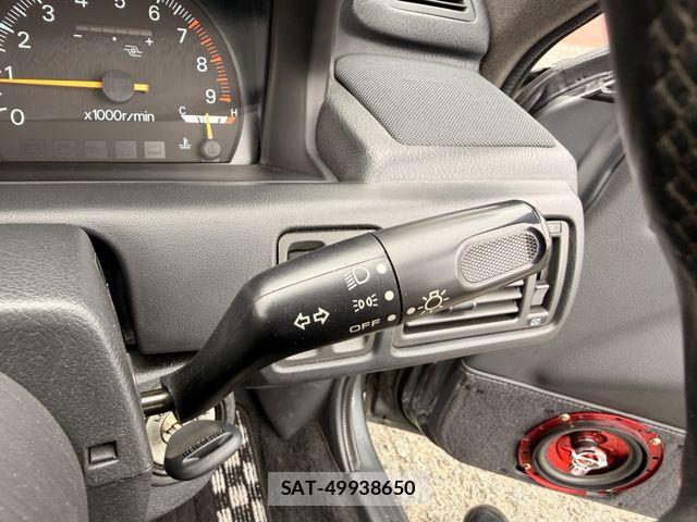 Mitsubishi GALANT 1989-12 8335963-28