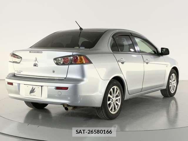 Mitsubishi GALANT FORTIS 2013-06 7392261-5