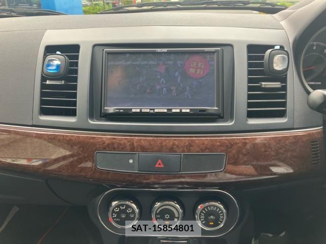 Mitsubishi GALANT FORTIS 2011-09 7876629-19