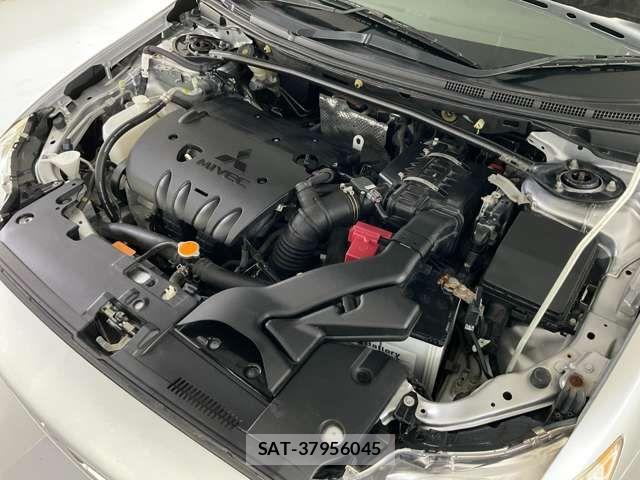 Mitsubishi GALANT FORTIS 2011-05 8073857-11