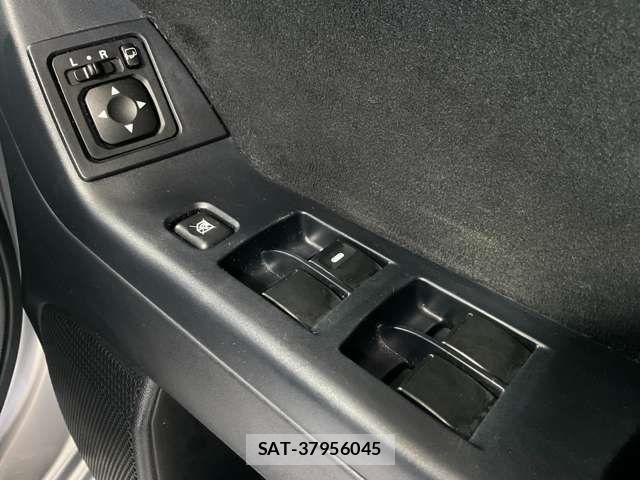 Mitsubishi GALANT FORTIS 2011-05 8073857-14