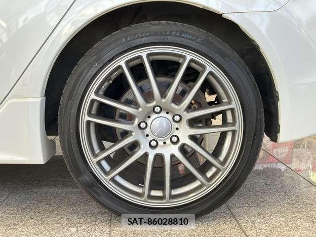 Mitsubishi GALANT FORTIS 2009-07 7723652-5