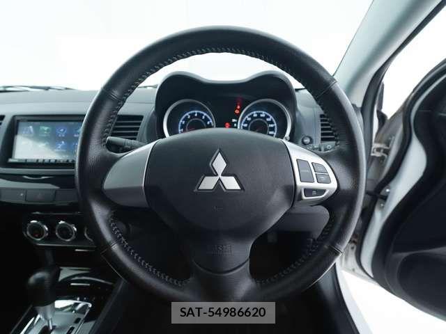 Mitsubishi GALANT FORTIS 2015-03 8525004-10