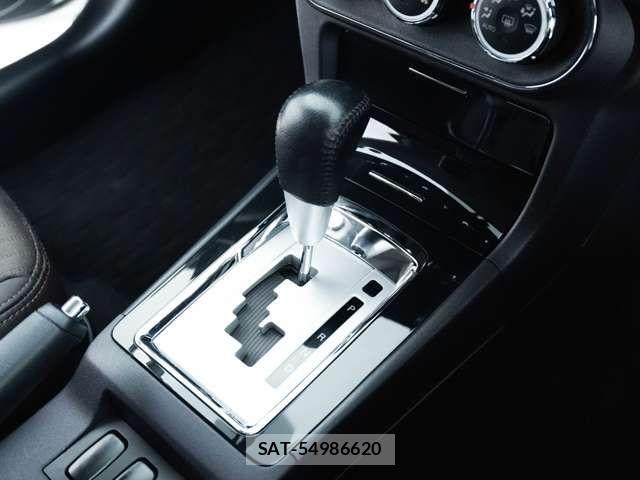 Mitsubishi GALANT FORTIS 2015-03 8525004-12