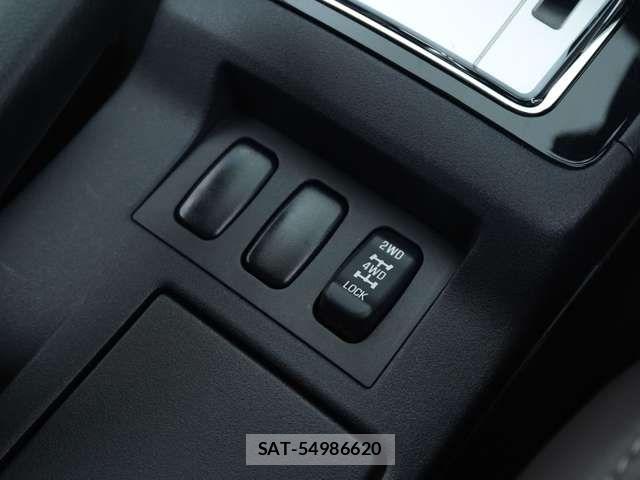Mitsubishi GALANT FORTIS 2015-03 8525004-14
