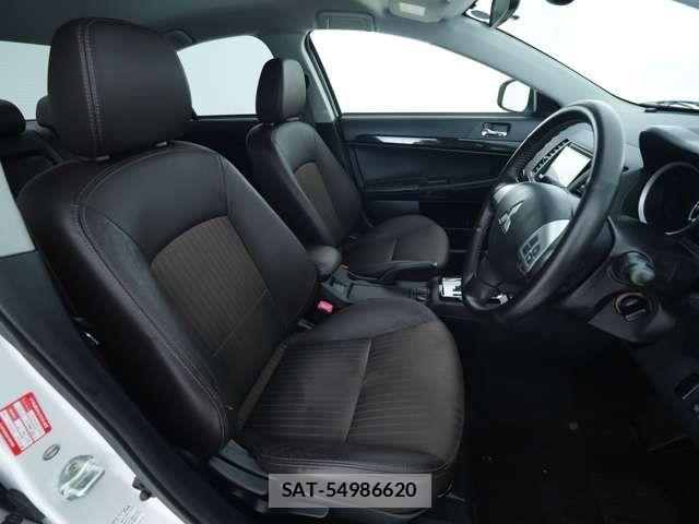 Mitsubishi GALANT FORTIS 2015-03 8525004-5