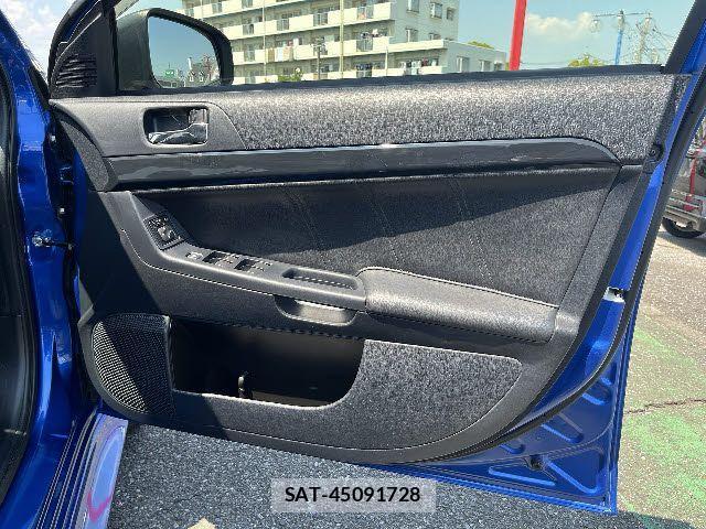 Mitsubishi GALANT FORTIS 2014-07 1221370-17