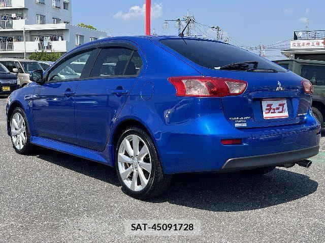 Mitsubishi GALANT FORTIS 2014-07 1221370-8